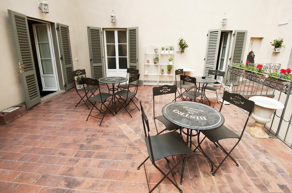 Locanda San Marco Residenza Caluri ปิสโตยา ภายนอก รูปภาพ