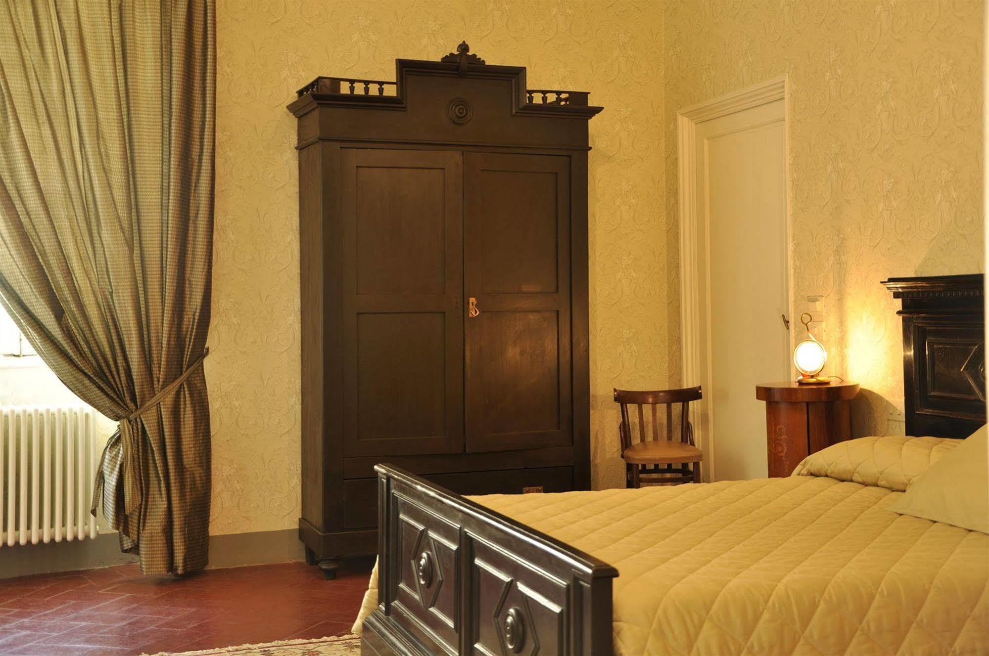 Locanda San Marco Residenza Caluri ปิสโตยา ภายนอก รูปภาพ